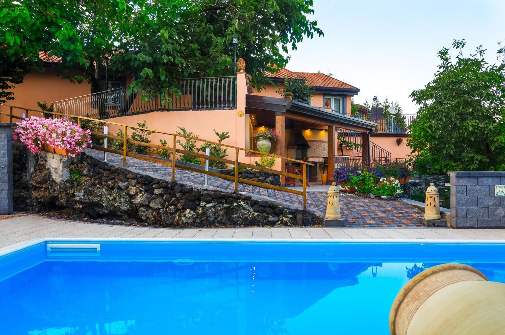 Villa Del Gelso Chalet Nel Parco Delletna Mascali Buitenkant foto