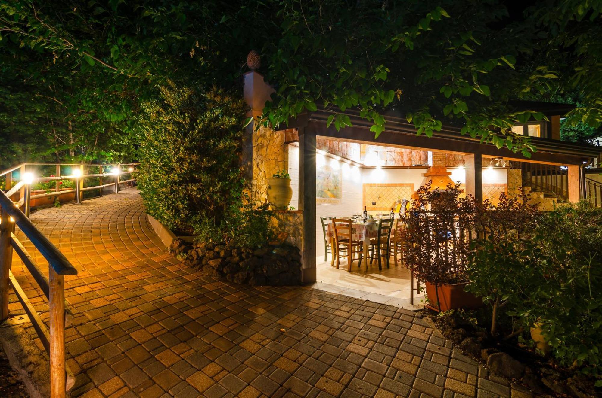Villa Del Gelso Chalet Nel Parco Delletna Mascali Buitenkant foto