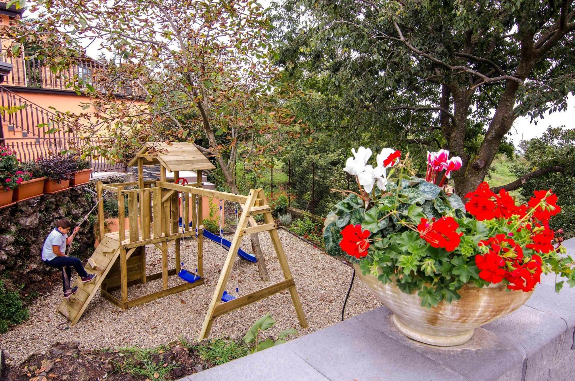 Villa Del Gelso Chalet Nel Parco Delletna Mascali Buitenkant foto